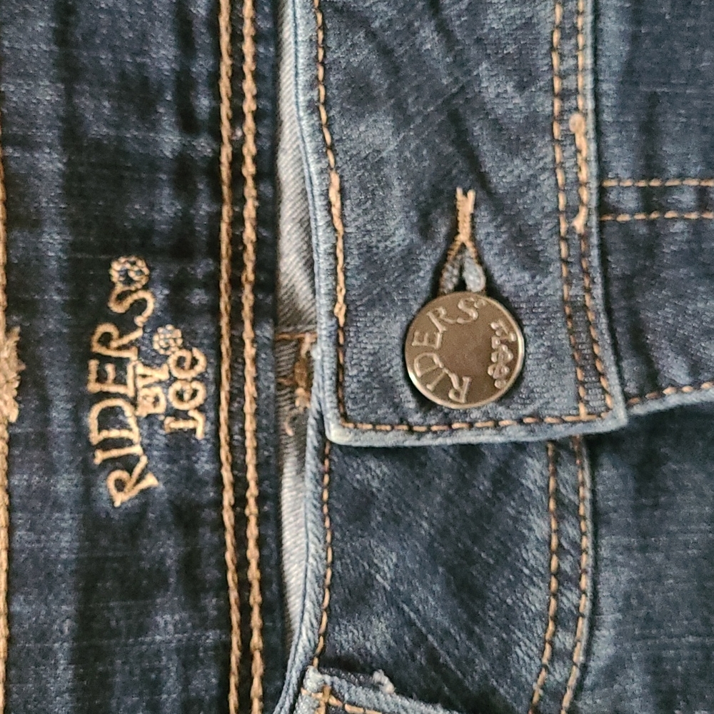 Riders by Lee Petite Bootcut Jeans. Size 16P. EUC - Picture 4 of 7